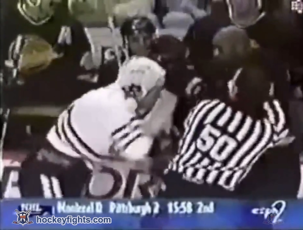Donald Brashear vs Bob Probert