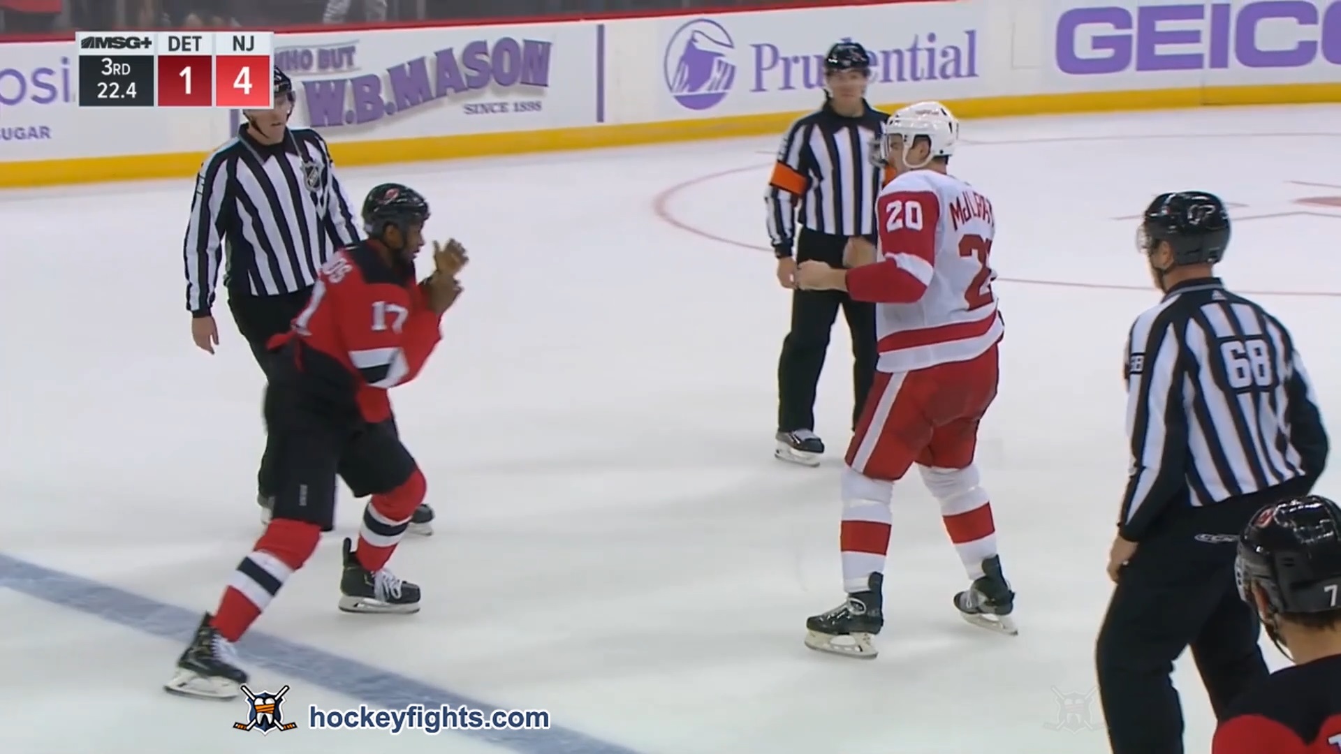 Dylan McIlrath vs Wayne Simmonds