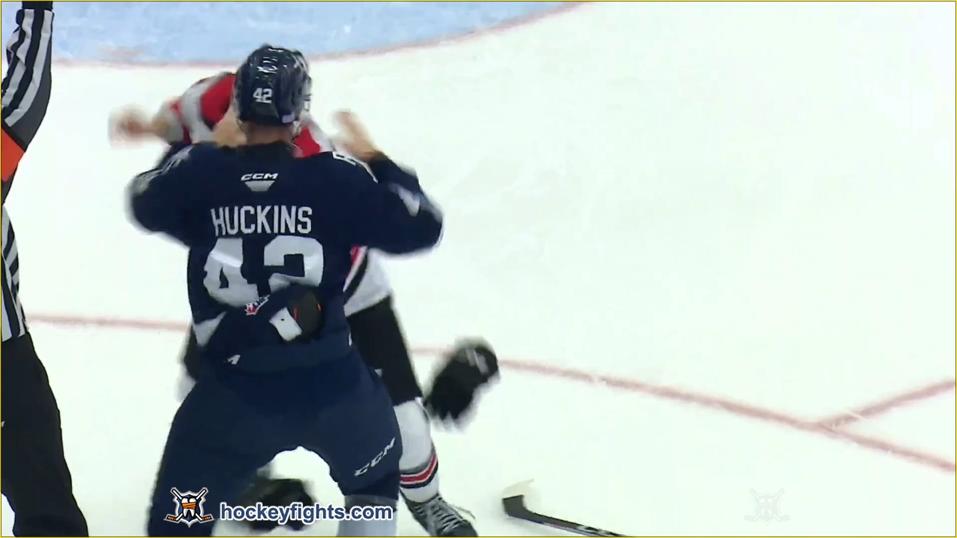 Cole Huckins vs. Oscar Plandowski