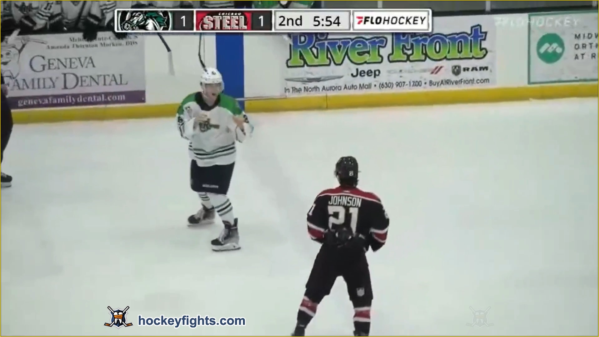 Cameron Johnson vs. Riley Bassen